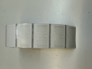 Picture of RFID ZQ630 Labels for mobile (One Roll)